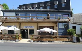 Hotel du Lac - Au Bord du Lac